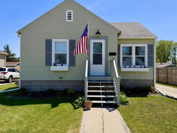 252 SCOTT STREET, Fond Du Lac, WI 54935