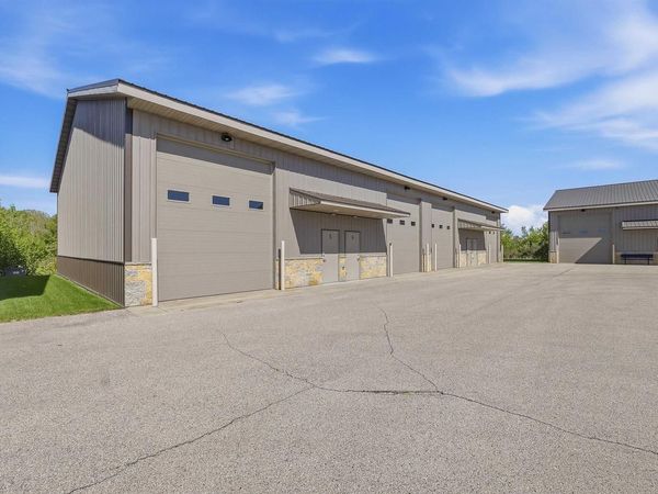 W4547 LAKEPARK DRIVE #7, Fond Du Lac, WI 54937