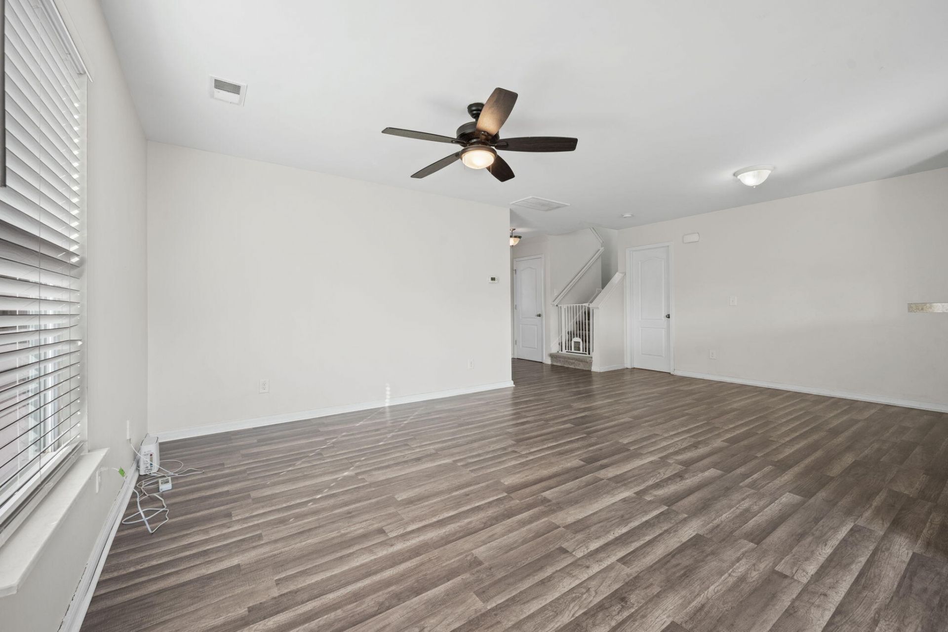 232 Coosawatchie Street Photo 11