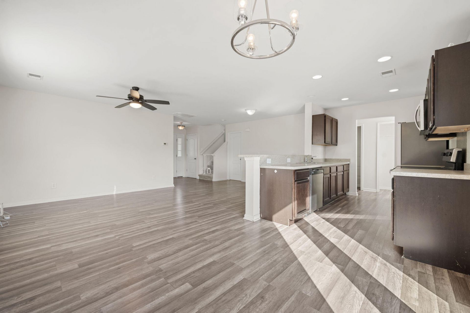 232 Coosawatchie Street Photo 13