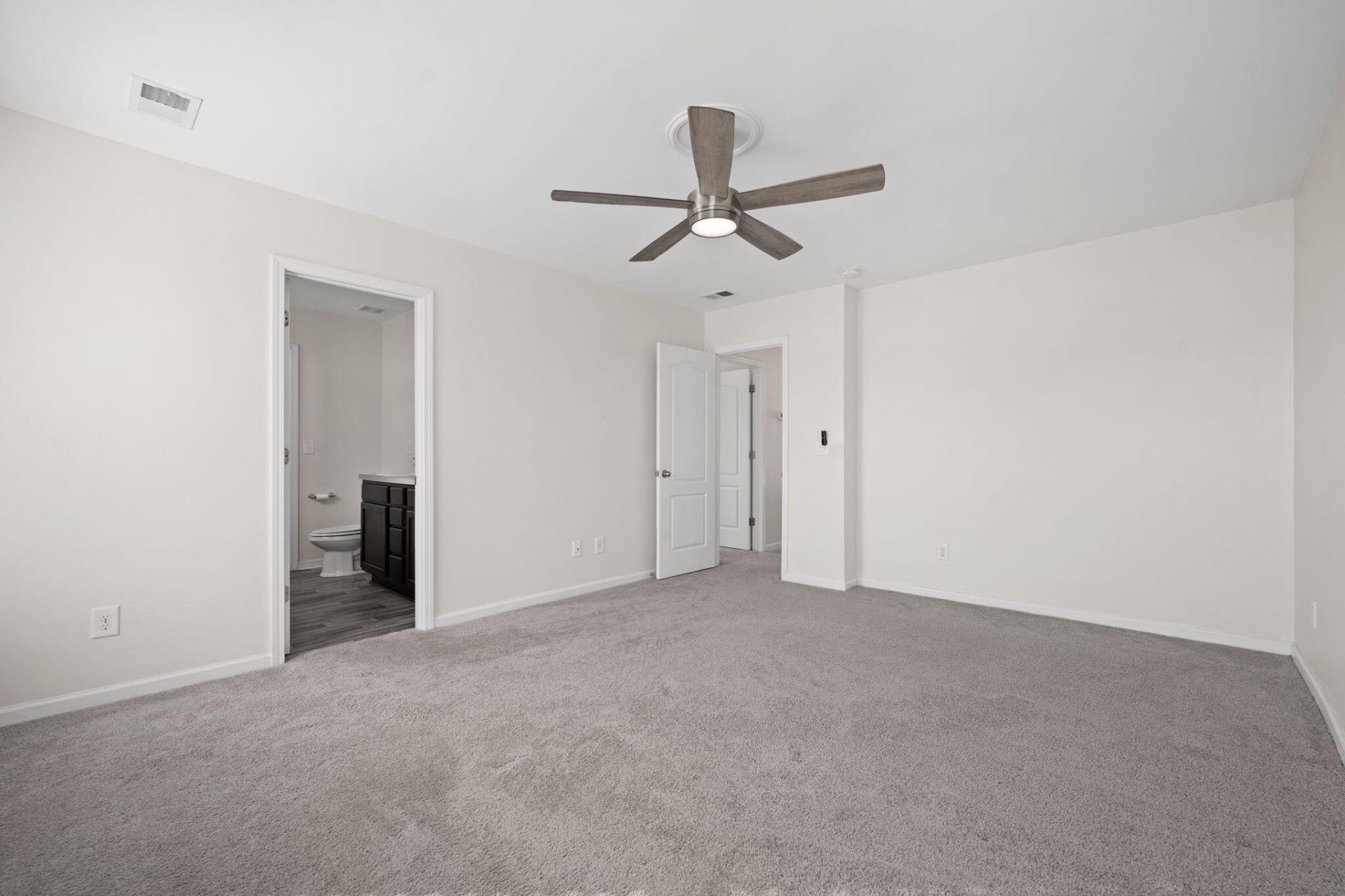 232 Coosawatchie Street Photo 18