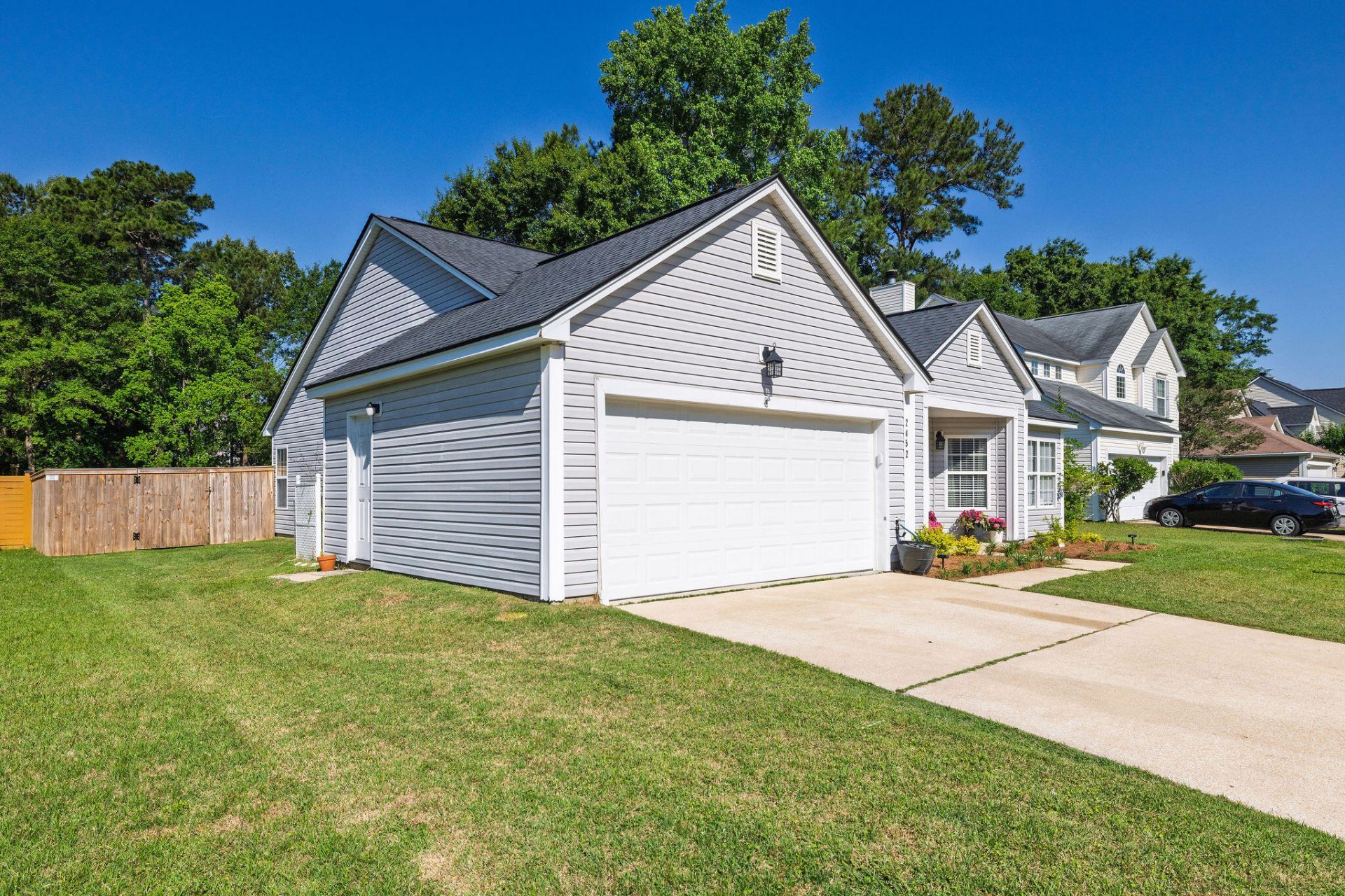 2452 Cotton Creek Drive Photo 30