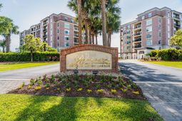 234 S Plaza Court photo 4