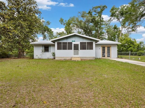 210 SW Elizabeth Court, Lake City, FL 32052