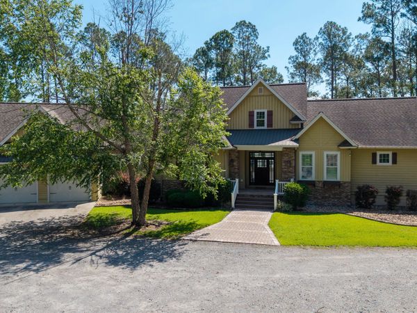 300 Hammond Powell Road, Hazlehurst, GA 31539