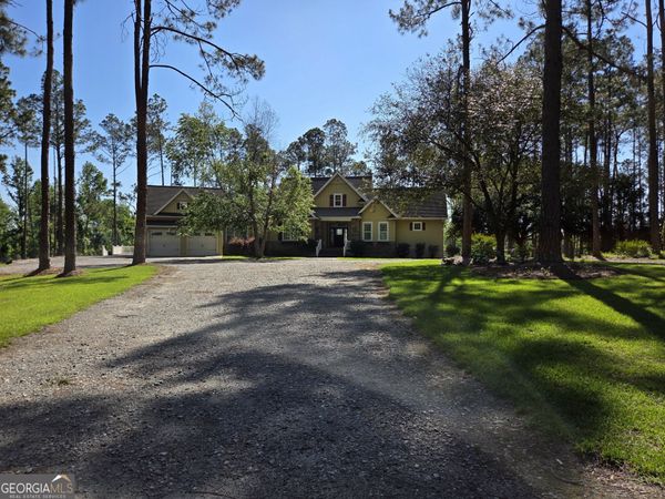 300 Hammond Powell Road, Hazlehurst, GA 31539