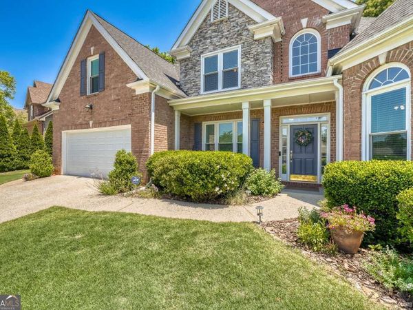 3673 Lake Edge Drive, Suwanee, GA 30024