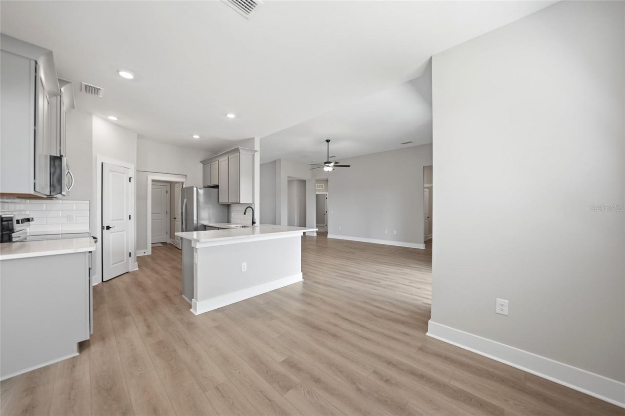 5104 Munhall Street , Port Charlotte, FL 33981 Photo