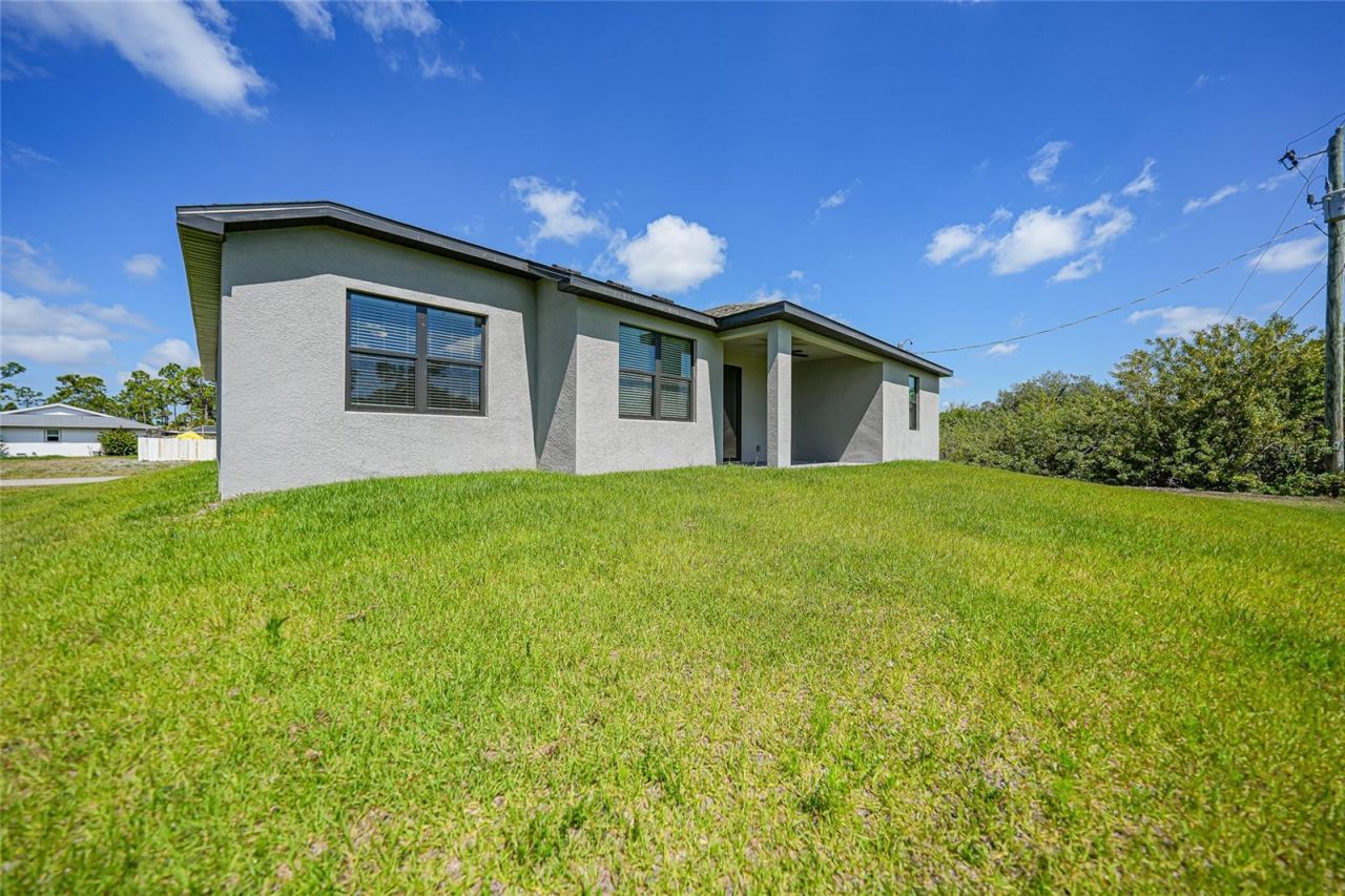 5104 Munhall Street , Port Charlotte, FL 33981 Photo