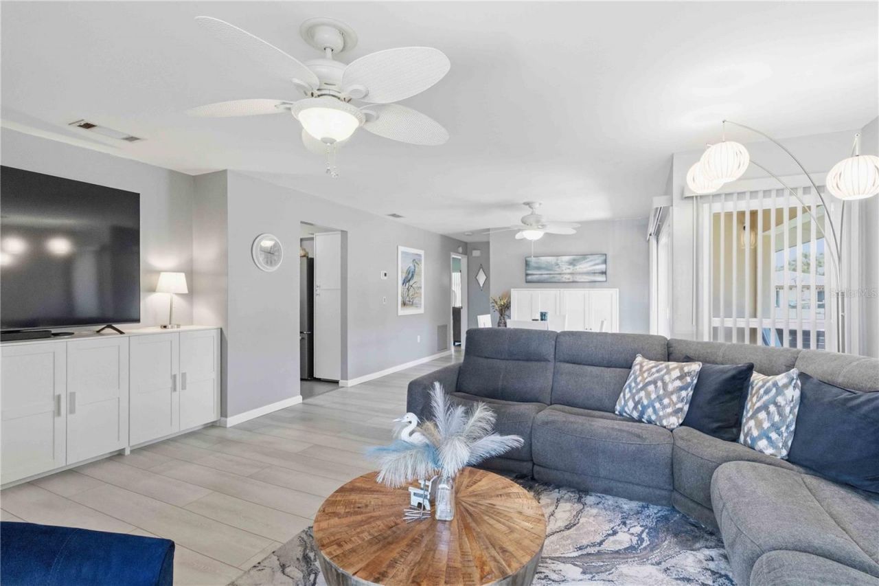 3303 Cambridge Avenue , Bradenton, FL 34207 Photo