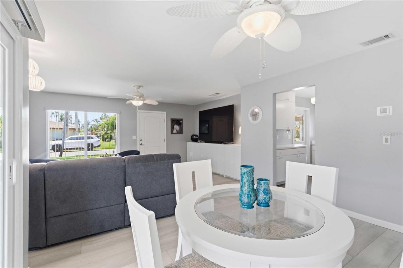 3303 Cambridge Avenue , Bradenton, FL 34207 Photo
