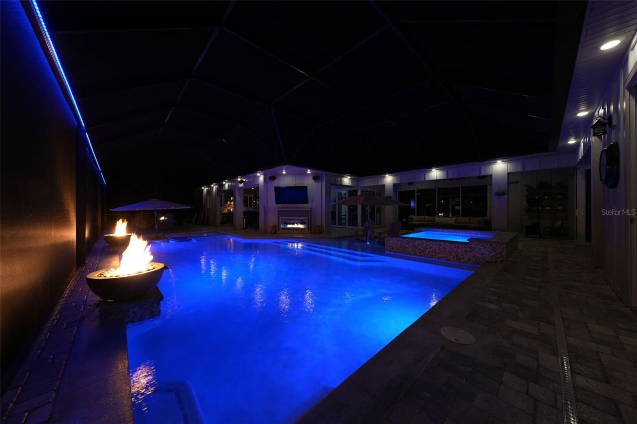 14112 Oakwood Cove Lane, Orlando, FL 32832 Photo