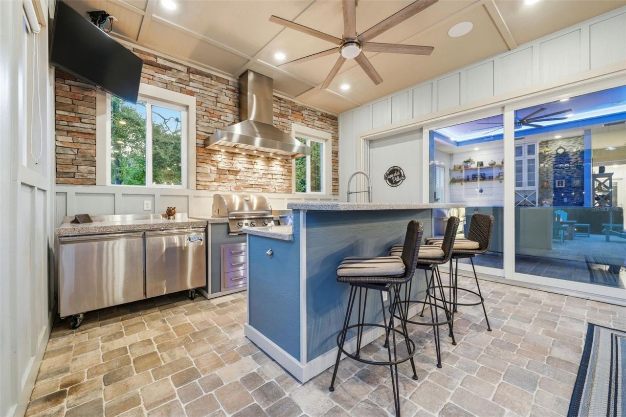 14112 Oakwood Cove Lane, Orlando, FL 32832 Photo