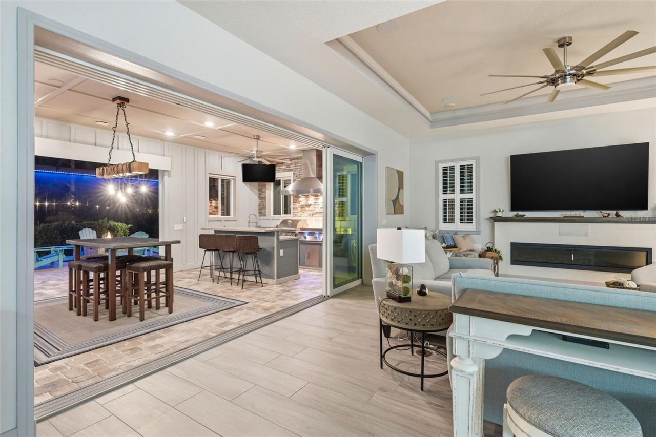 14112 Oakwood Cove Lane, Orlando, FL 32832 Photo