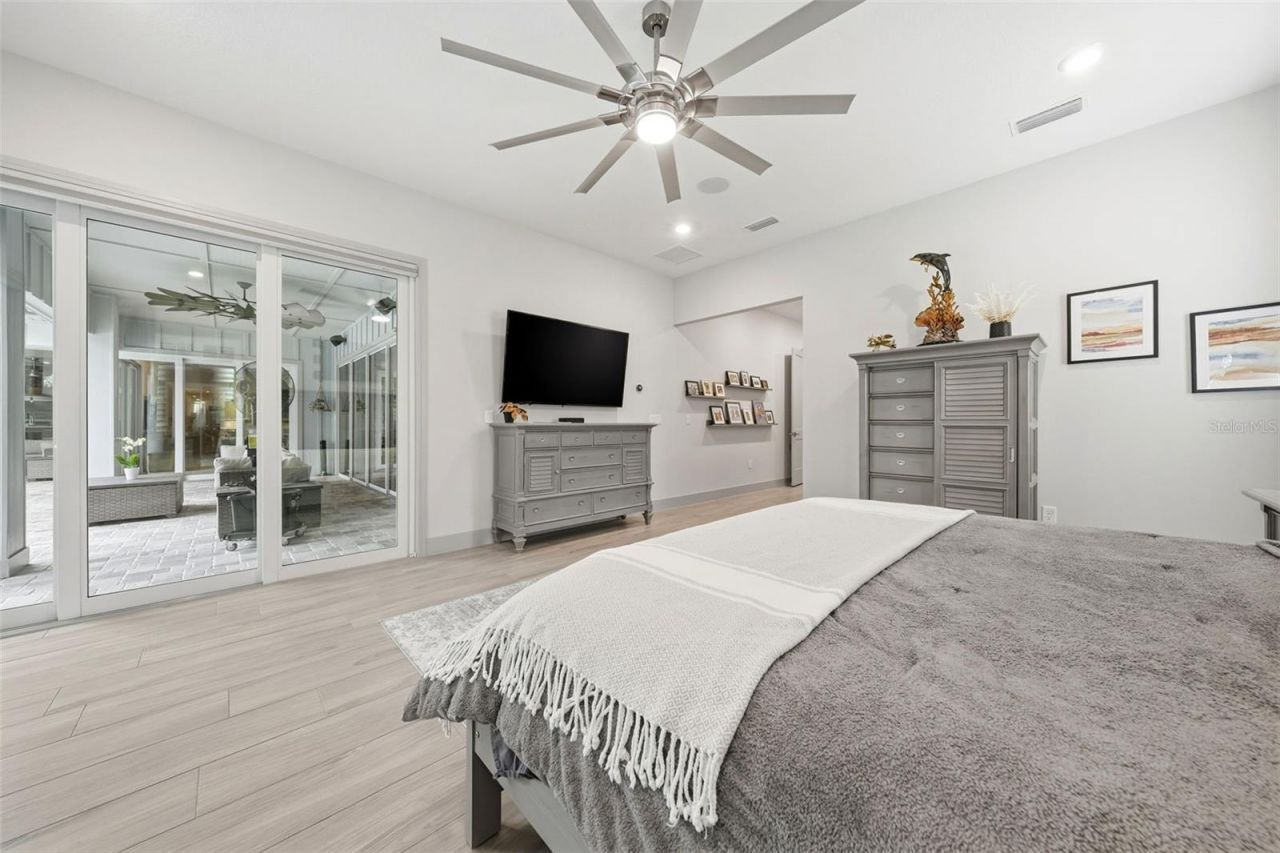 14112 Oakwood Cove Lane, Orlando, FL 32832 Photo