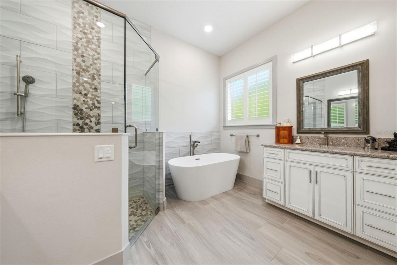 14112 Oakwood Cove Lane, Orlando, FL 32832 Photo