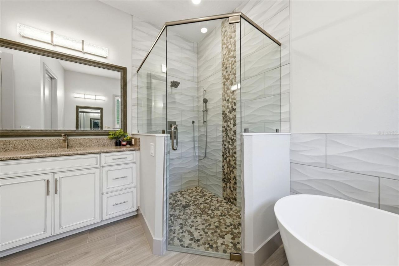 14112 Oakwood Cove Lane, Orlando, FL 32832 Photo