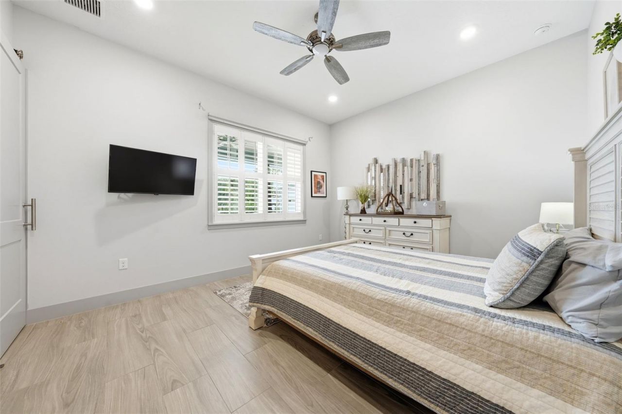 14112 Oakwood Cove Lane, Orlando, FL 32832 Photo