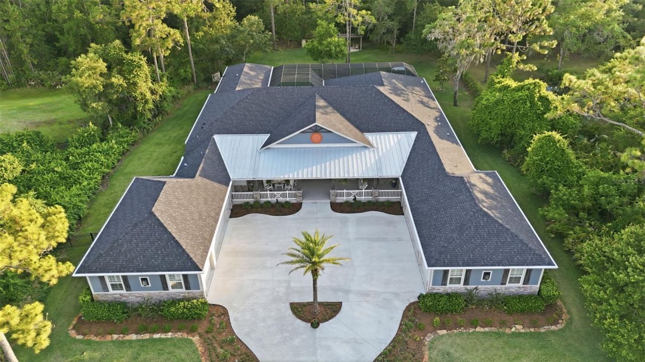 14112 Oakwood Cove Lane, Orlando, FL 32832 Photo
