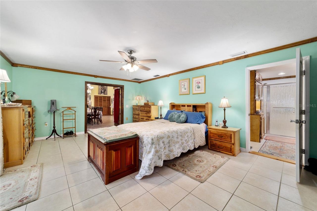 5300 NE 2nd Lane , Ocala, FL 34470 Photo
