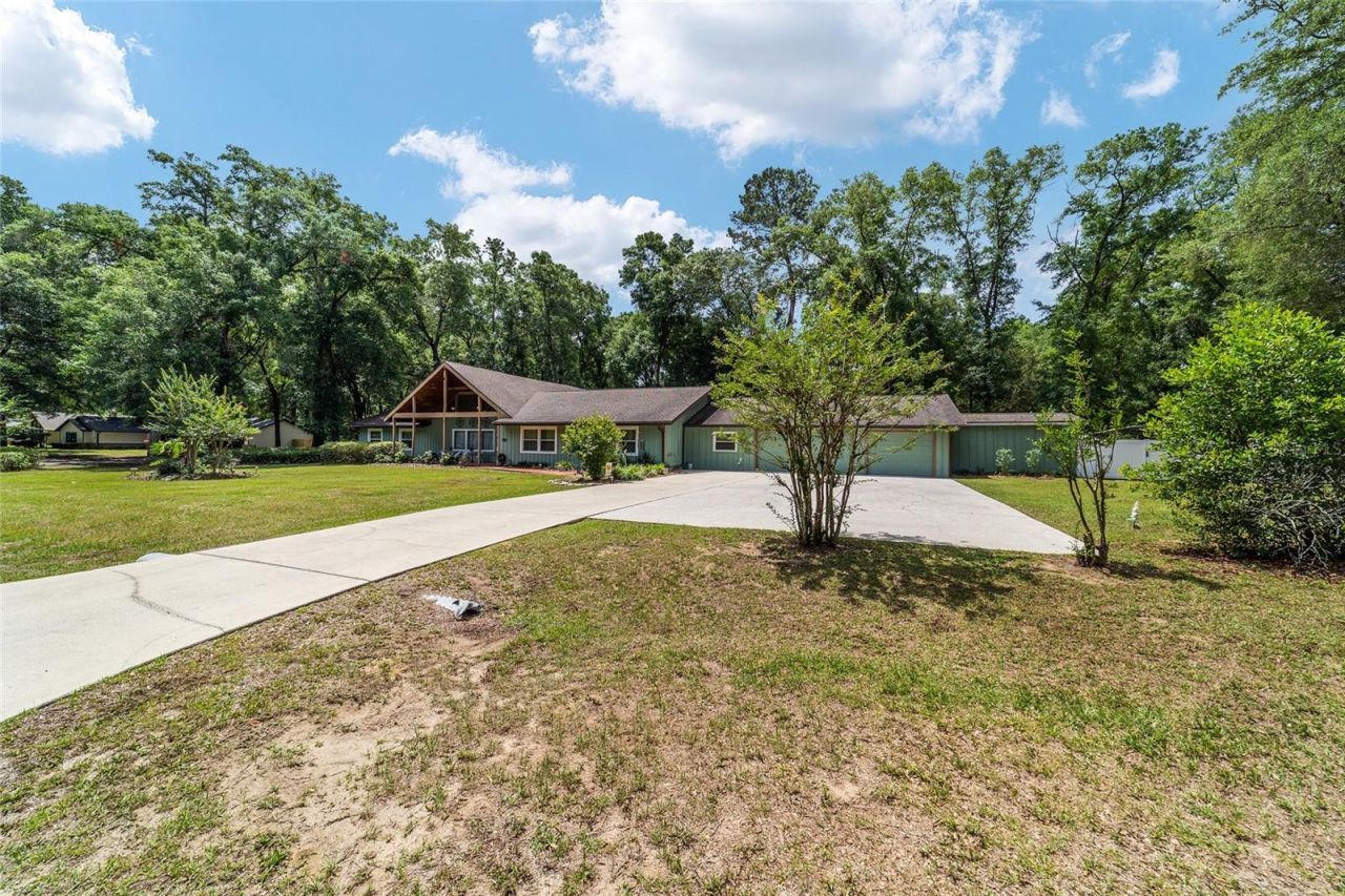 5300 NE 2nd Lane , Ocala, FL 34470 Photo