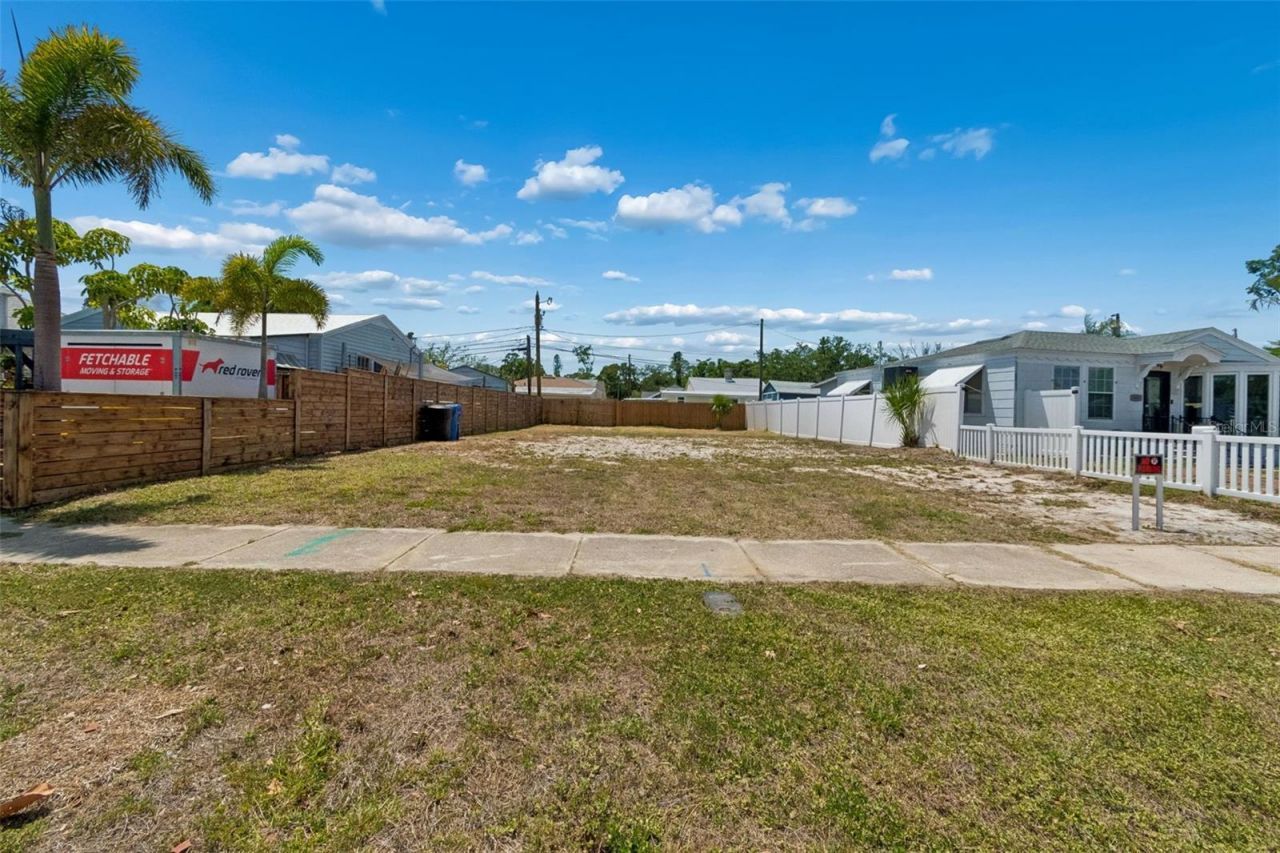 4005 Sunrise Drive S, Saint Petersburg, FL 33705 Photo