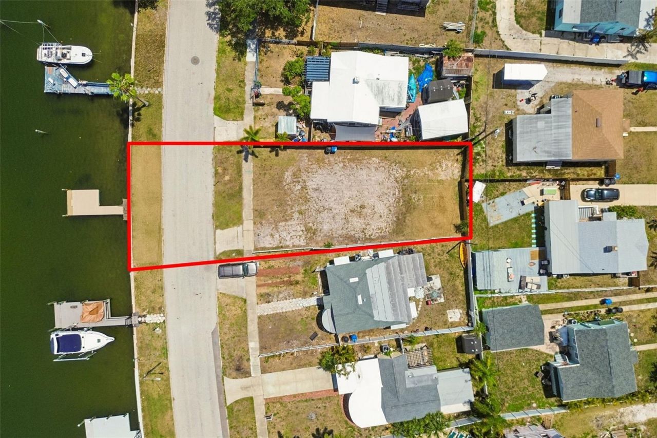 4005 Sunrise Drive S, Saint Petersburg, FL 33705 Photo