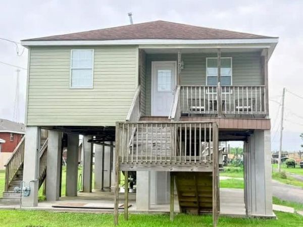 3105 PRIVATEER Boulevard, Barataria, LA 70036