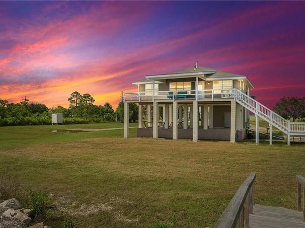350 CARR Drive, Slidell, LA 70458