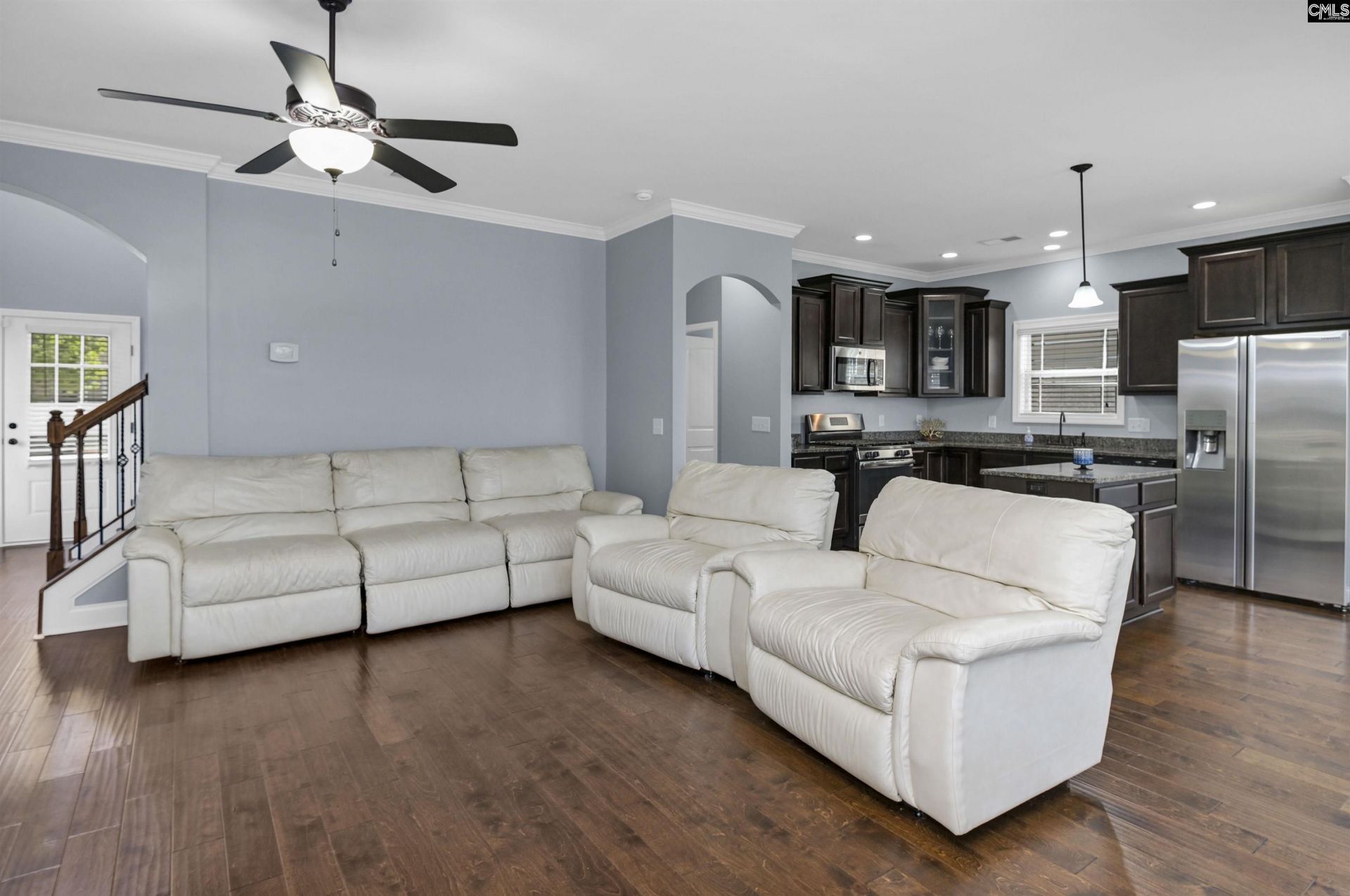 140 Cherokee Pond Court Photo 3