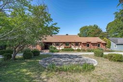 824 Cold Branch Drive photo 4