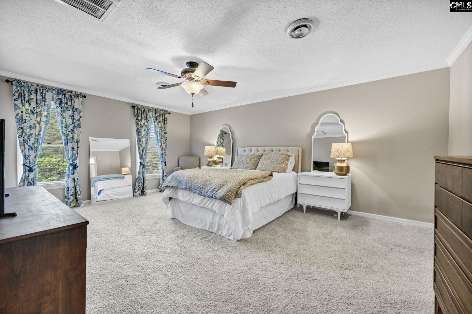 106 Heathfield Court Photo 6