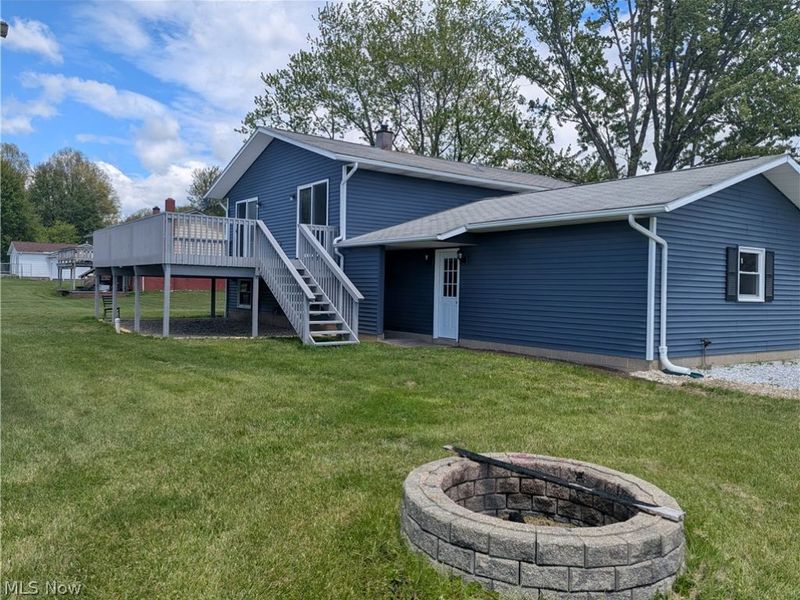 17536 Hosmer Road , Middlefield, OH 44062 Photo 2