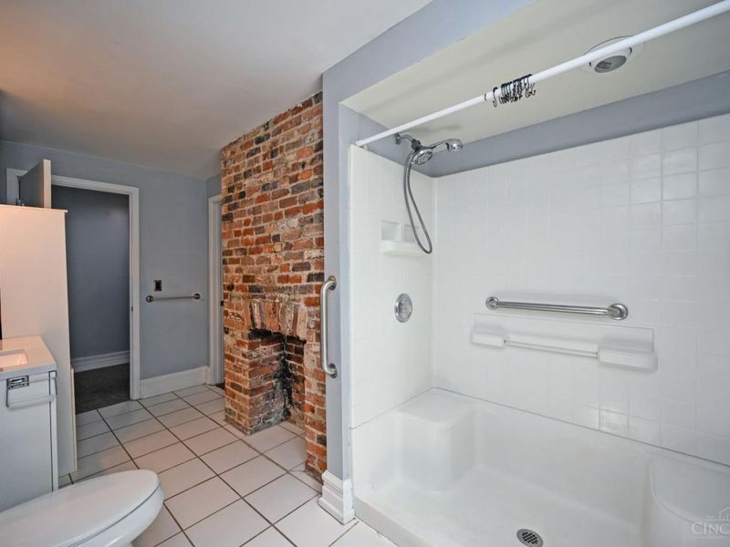 3315 Jefferson Avenue, Unit 29, Cincinnati, OH 45220 Photo 25