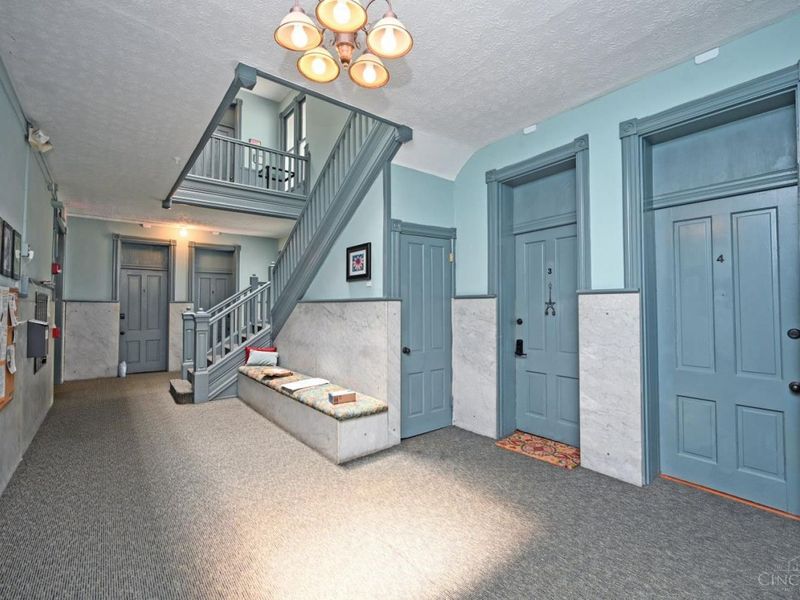 3315 Jefferson Avenue, Unit 29, Cincinnati, OH 45220 Photo 4