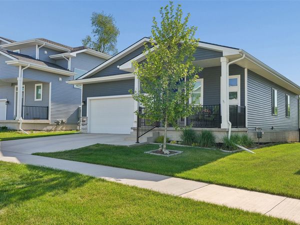 1730 Willow Court, Norwalk, IA 50211
