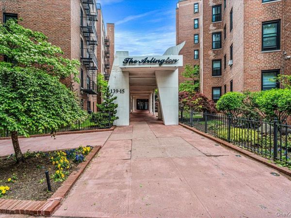 139-15 83rd Avenue , Unit B32, Briarwood, NY 11435