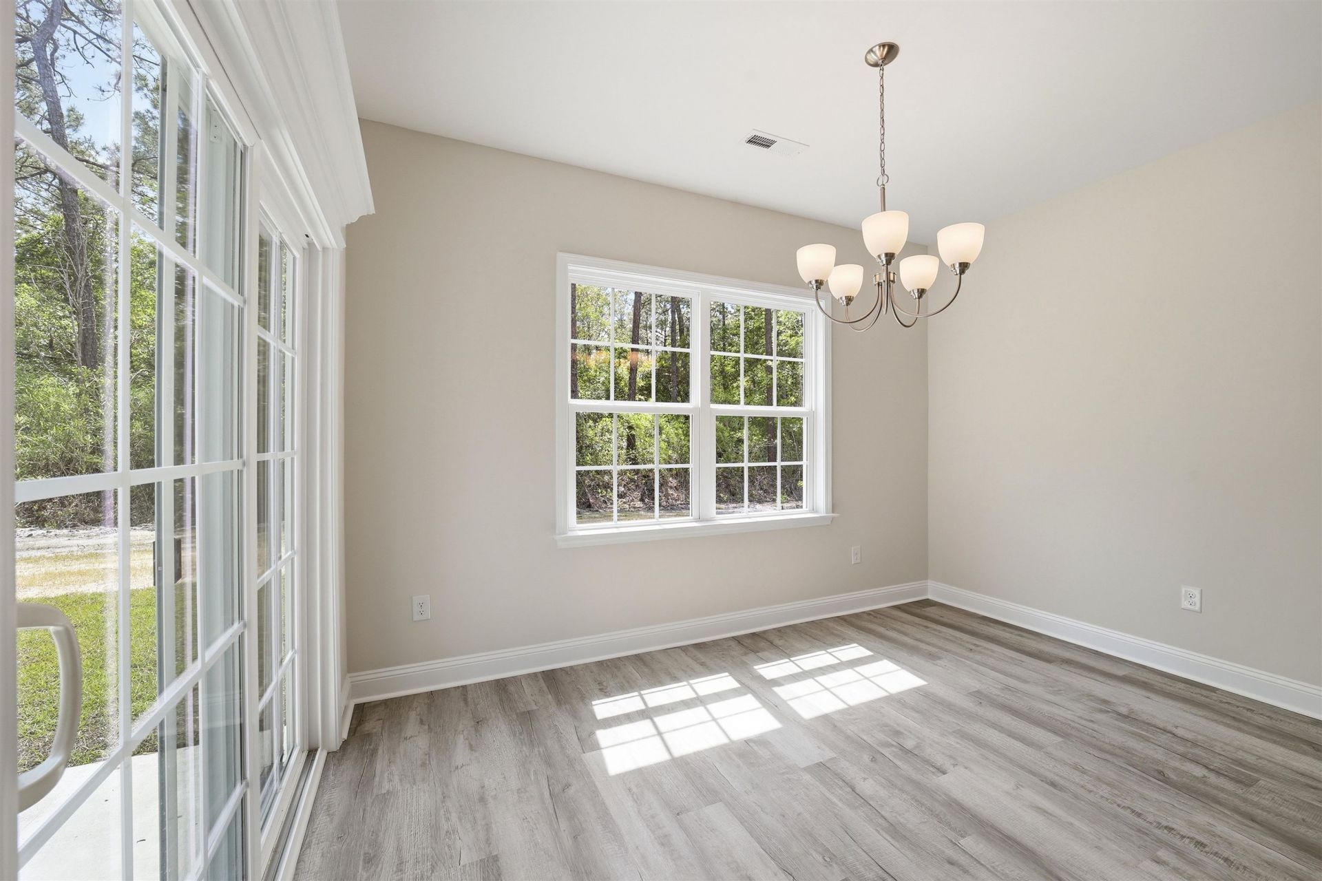 120 Violet Way Photo 10