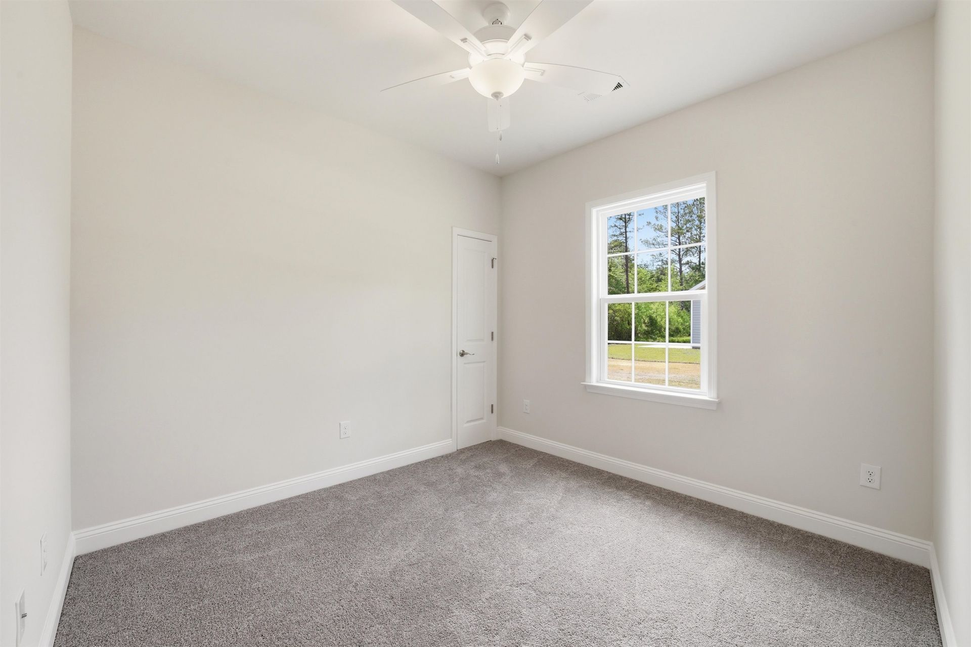 120 Violet Way Photo 17