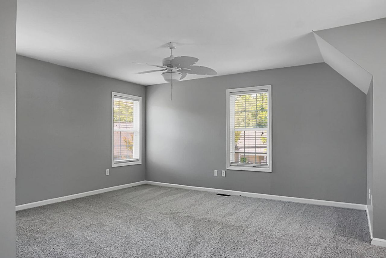 8370 Longridge Road Photo 19