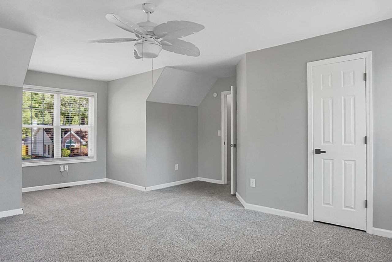 8370 Longridge Road Photo 21