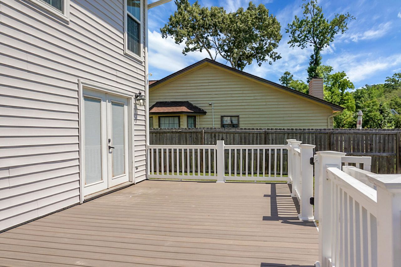 8370 Longridge Road Photo 37