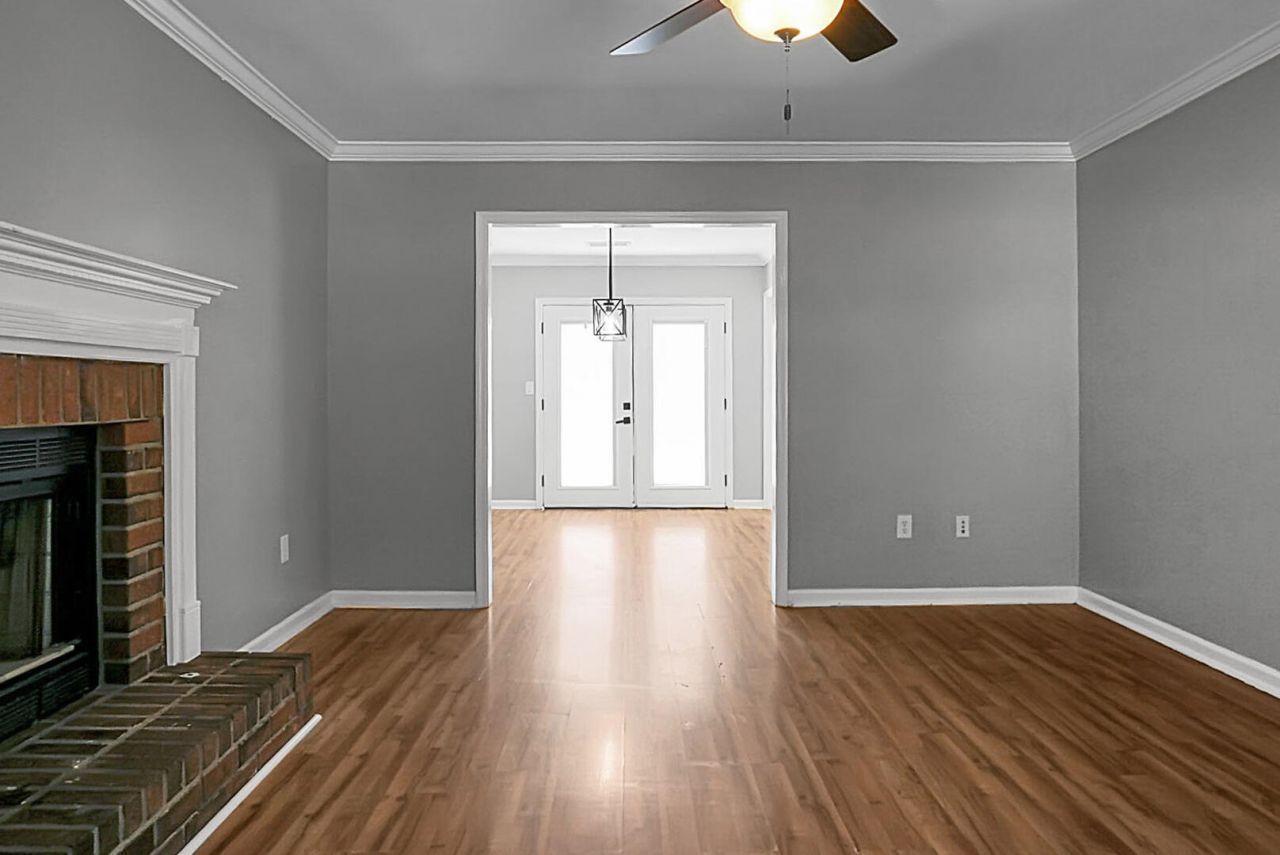 8370 Longridge Road Photo 9