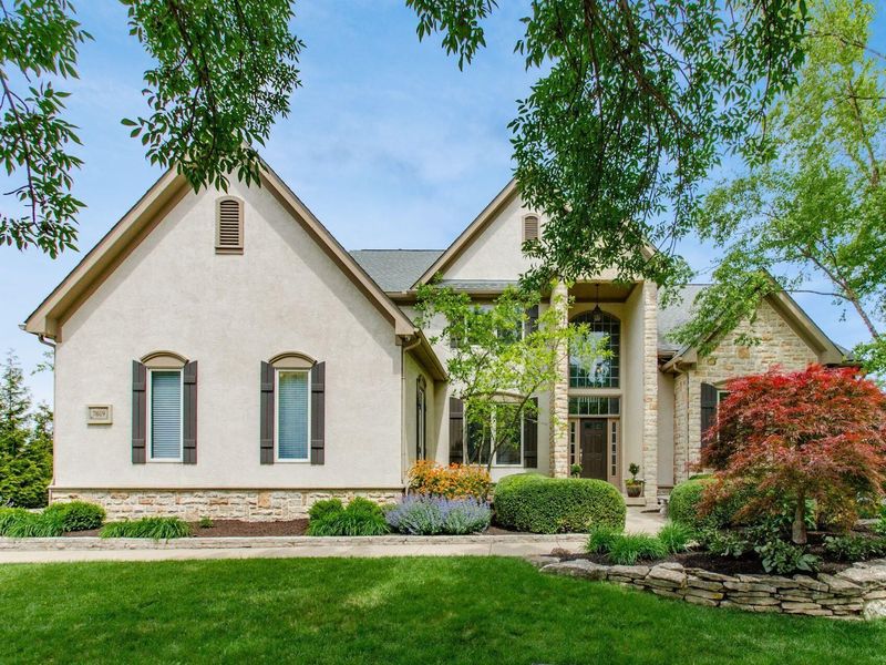 7019 Ballantrae Loop, Dublin, OH 43016 Photo 1