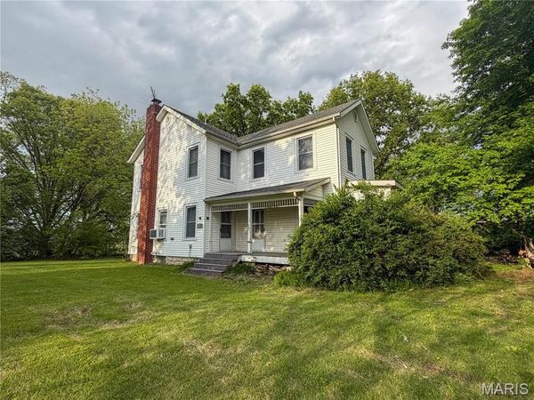 115 Rose Lane, Shipman, IL 62685