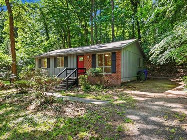 212 Valley Park Drive, Chapel Hill, NC 27514