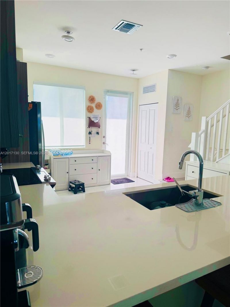 6453 NW 102nd Path , Unit 108, Doral, FL 33178 Photo