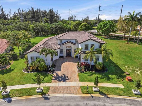 1748 SW 195th Ave, Miramar, FL 33029