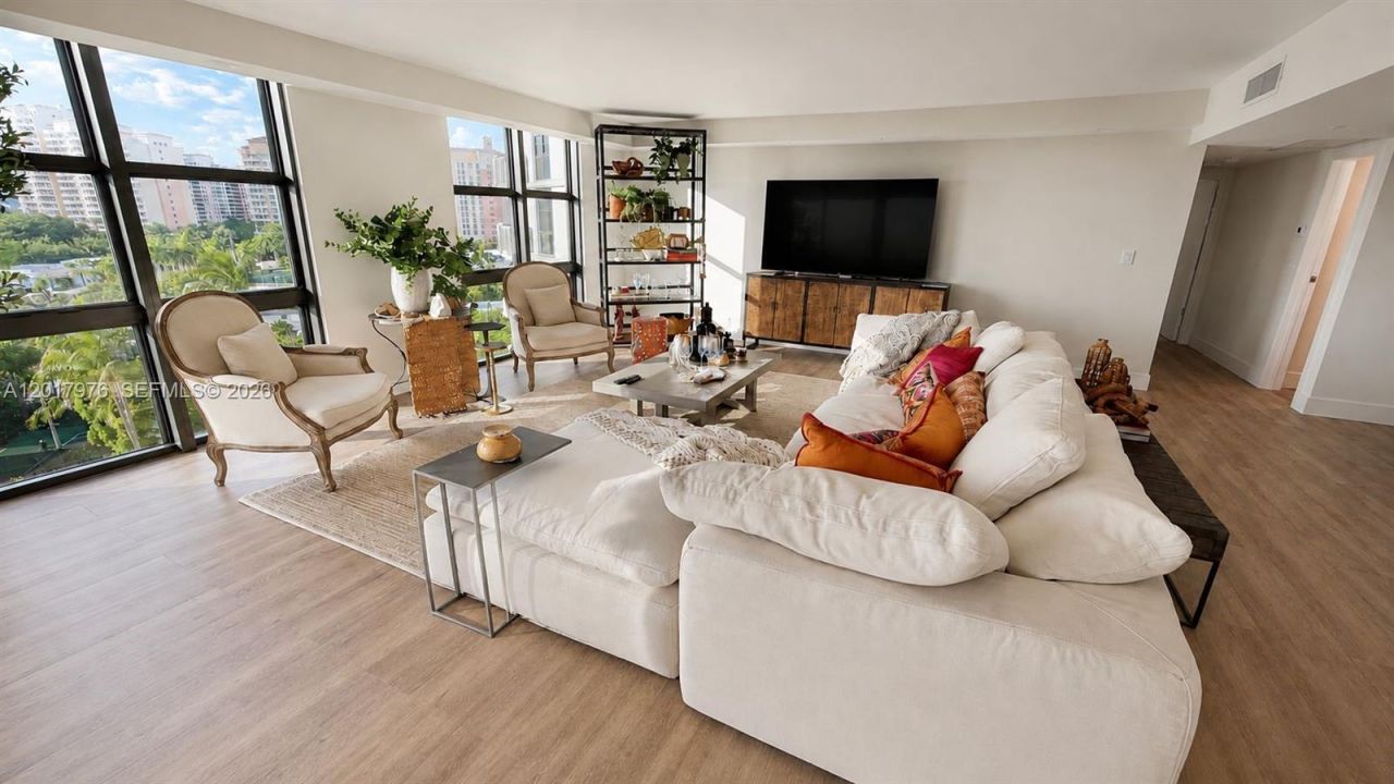 1121 Crandon Blvd , Unit E708, Key Biscayne, FL 33149 Photo
