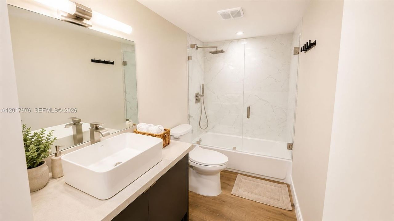 1121 Crandon Blvd , Unit E708, Key Biscayne, FL 33149 Photo